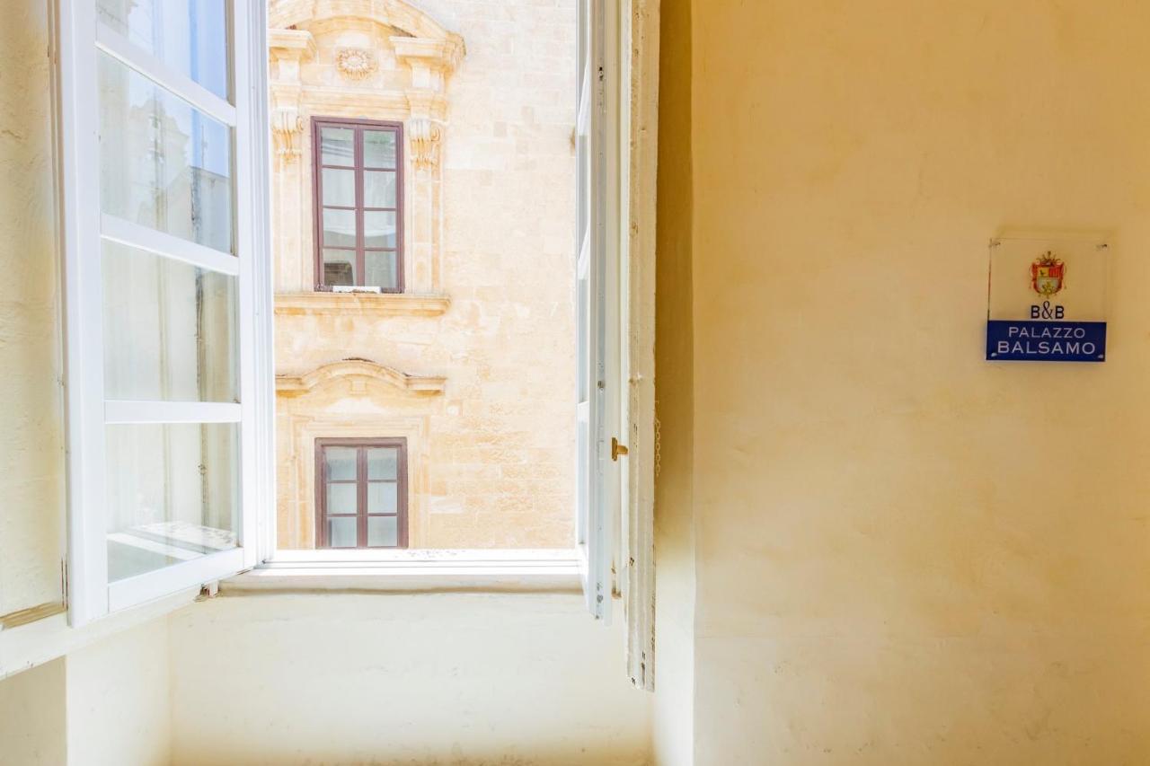 Palazzo Balsamo Bed & Breakfast Gallipoli Exterior photo