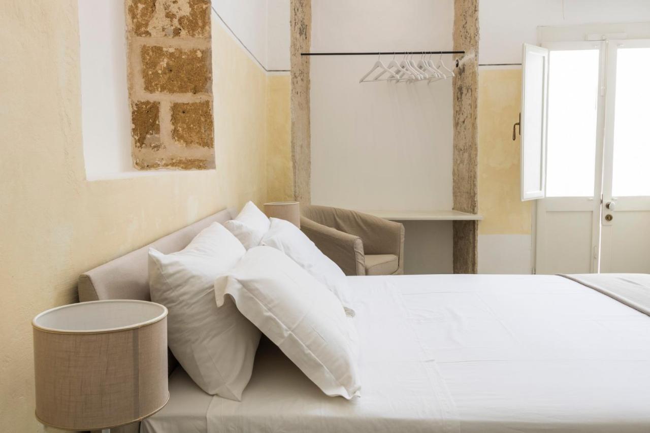 Palazzo Balsamo Bed & Breakfast Gallipoli Exterior photo
